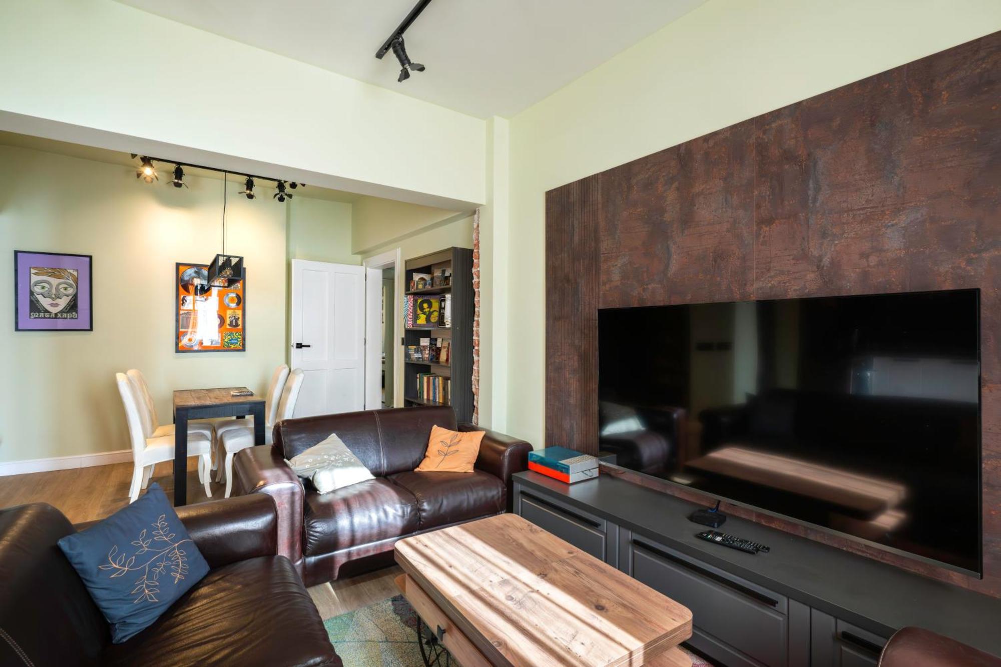 Urban Charm & Comfort - Chic 2Bd In Prime Location By Flat Mаnager Sofia Luaran gambar